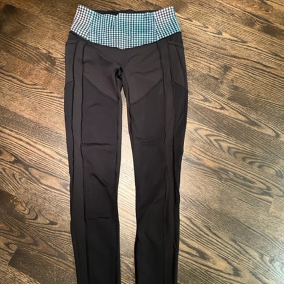 Lululemon leggings - Picture 1 of 2